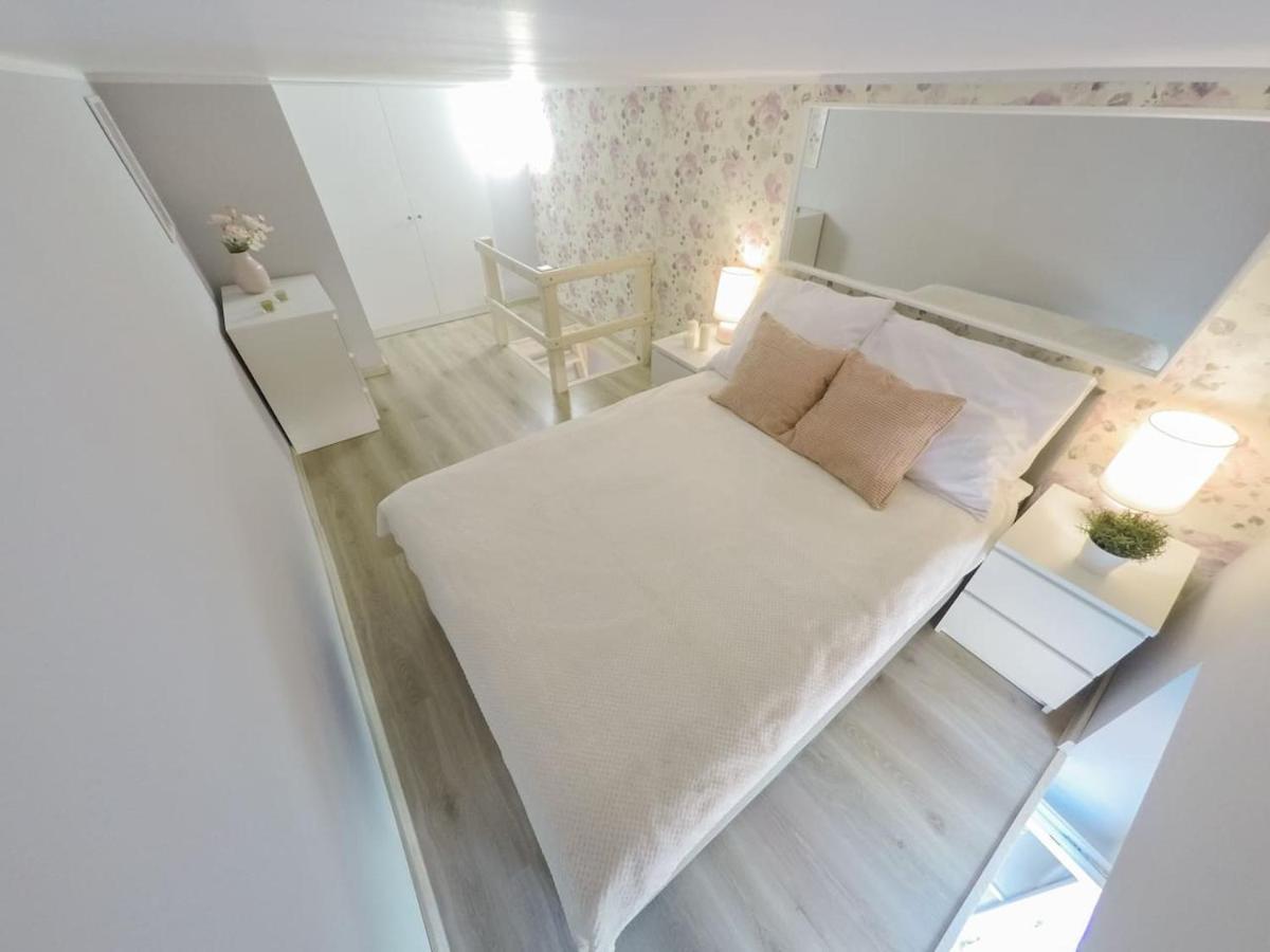 Rynek 20/21 -Cosy New Apartment On The Market Square - 4 Bedrooms - 8 People 브로츠와프 외부 사진